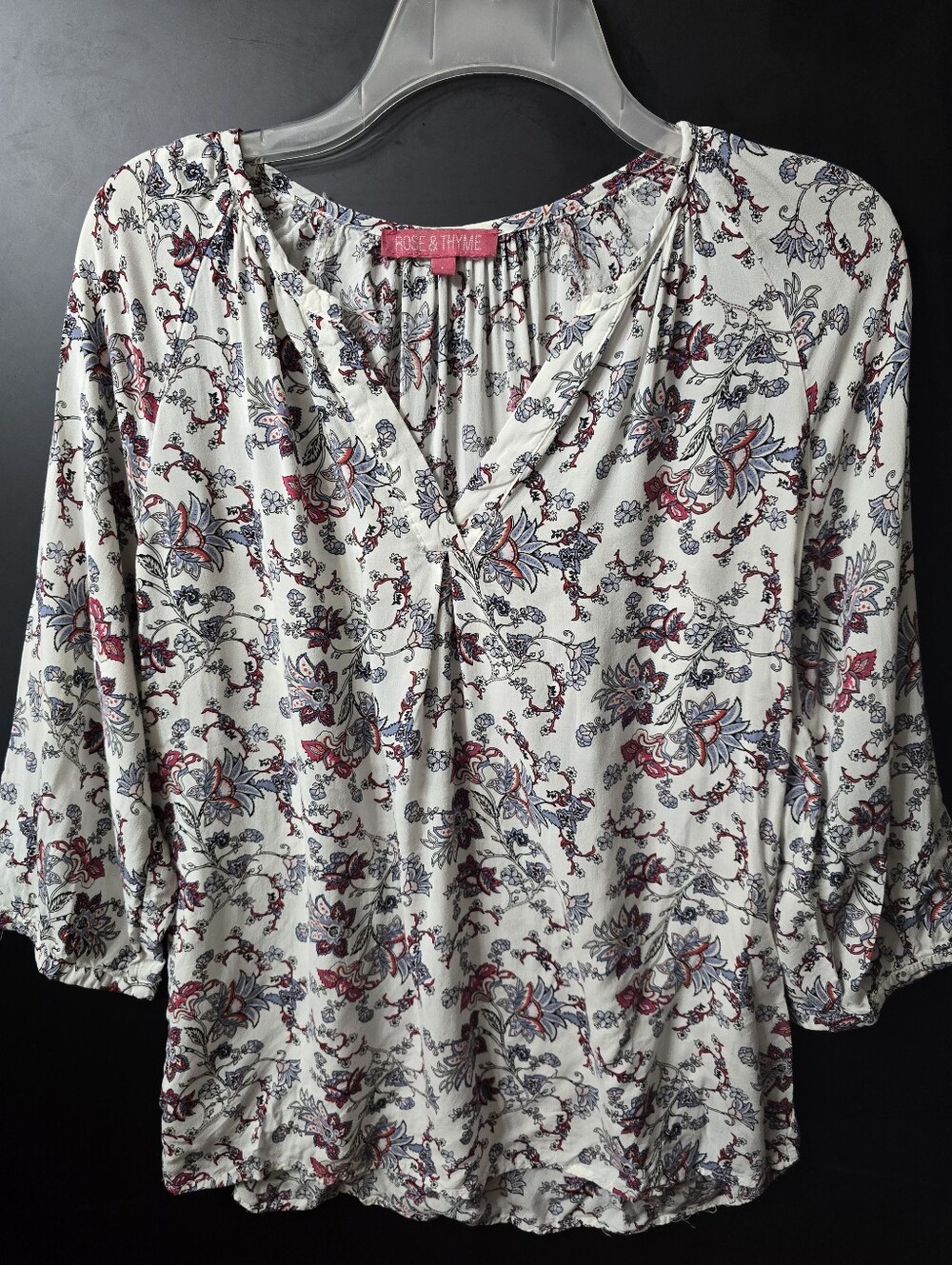 Rose & Thyme Floral Print V-Neck Blouse White with Red & Blue